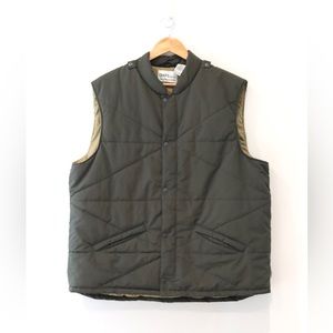 Vintage Chaps Surplus “True American Brand” insulated quilted sleeveless vest